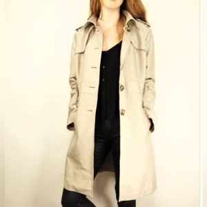 Kenneth Cole NY Trench w/Tortoise Shell Buttons